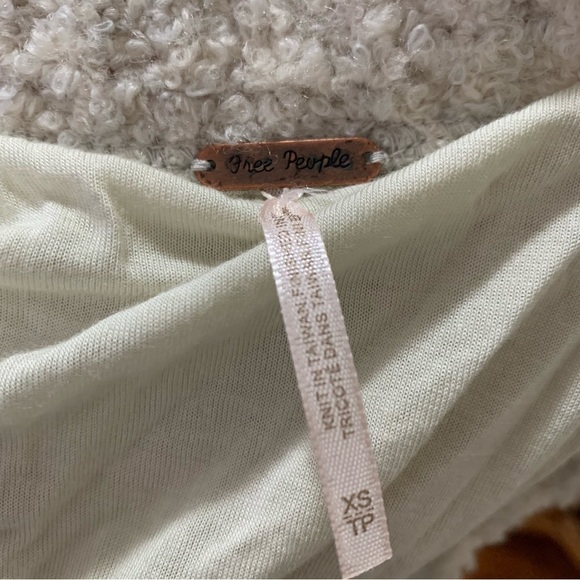 Free People Double Breasted Sweater Coat in Cream & Gray sz XS - Picture 3 of 4